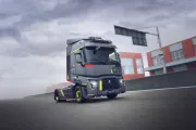 Renault Trucks T01 Racing_grey